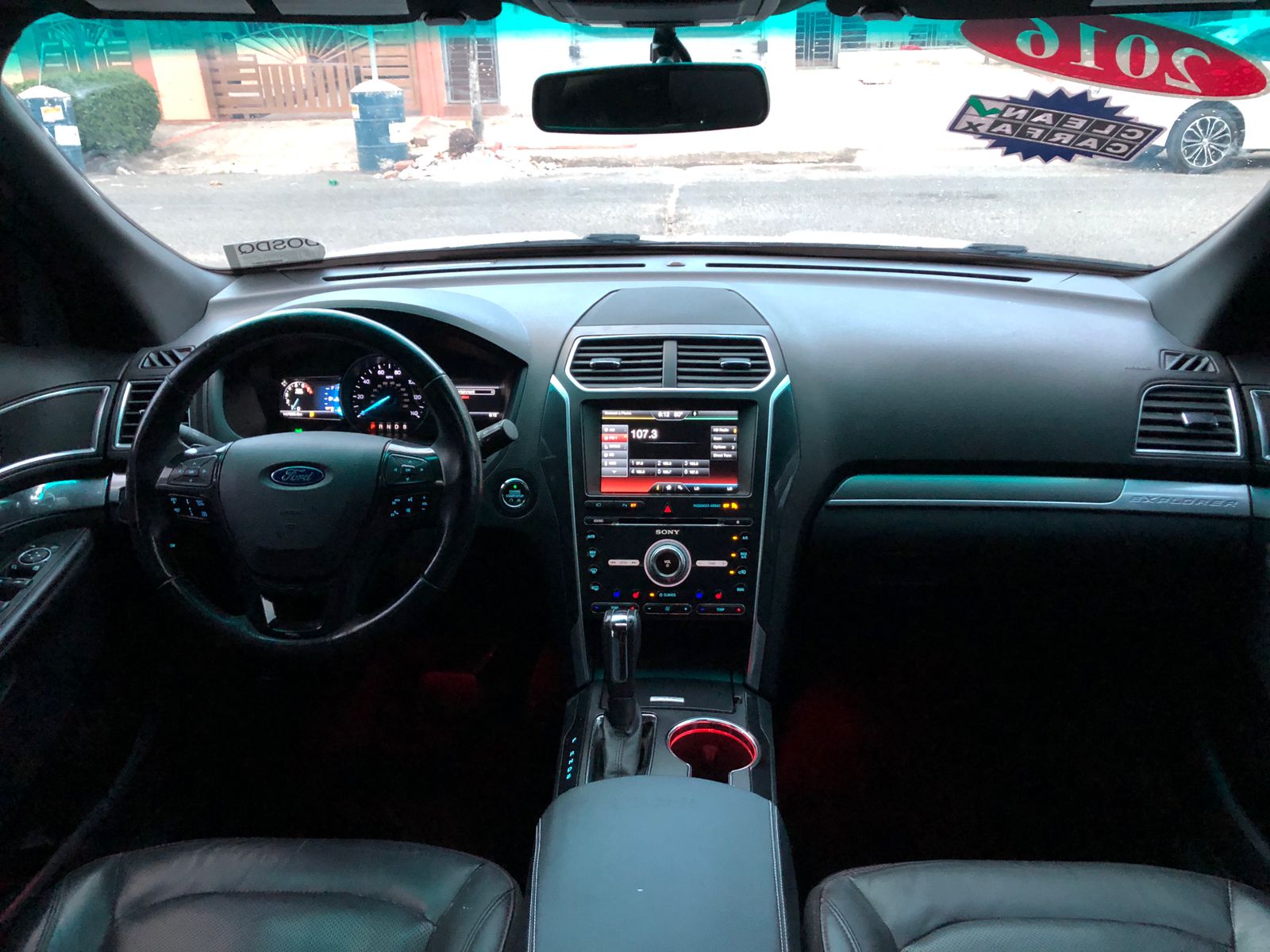 2016 Ford Explorer Sport