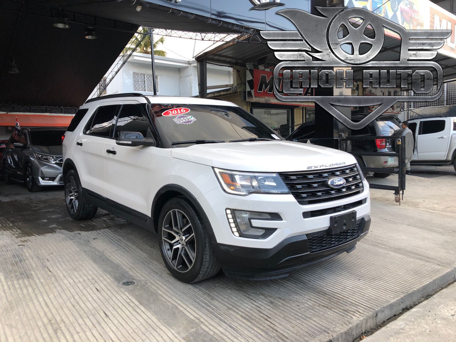 2016 Ford Explorer Sport